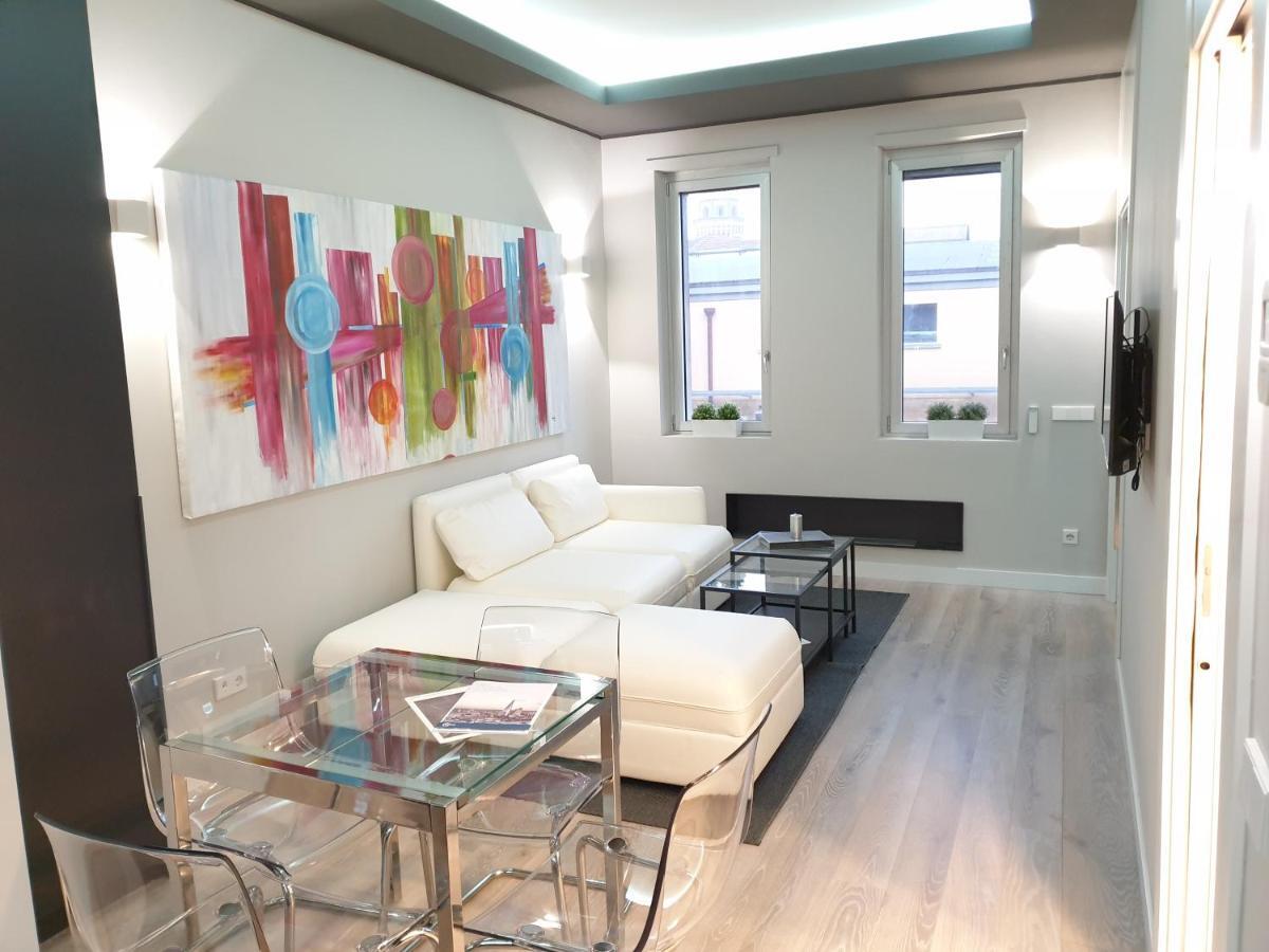 Jewel Apartment Vista Duomo 100M มิลาน ภายนอก รูปภาพ